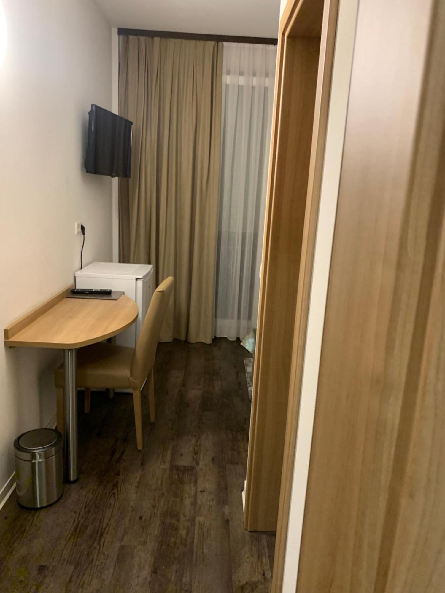 Hotel Pizzeria Da Beni Kochersteinsfeld Kültér fotó